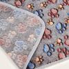 Alfombrilla de Peluche para Mascotas Transfronteriza Cálida y Resistente al Desgaste para Otoño e Invierno Cojín de Terciopelo de Coral Manta para Gatos y Perros Suministros para Mascotas Esterilla para Dormir Venta al por Mayor