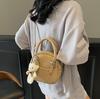 Bolso Pequeño de Nicho de Moda para Mujer 2025 Nuevo Bolso de Hombro Portátil Elegante Combinable Bolso Cruzado de Textura de Alta Gama a la Moda