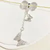 Pingente Borboleta com Franja de Cristais Prateados Brilhantes e Zircônias Microcravejadas em Contas Trevo de Quatro Folhas com Contas Pulseira Colar Feito à Mão DIY
