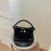 Bolso de mujer retro esmerilado de moda 2026 nuevo bolso cruzado versátil de moda para el trabajo bolso de mano otoño e invierno bolso cuadrado pequeño