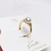 Anillo de perla simple de moda de media plata 925, anillo de perla de agua dulce natural chapado en oro y cobre, suministro al por mayor