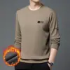 Directo de fábrica: Nueva colección Otoño/Invierno 2025 de camisetas de manga larga para hombre, con forro polar, engrosadas, con estampados de letras y cuello redondo