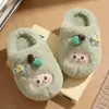 Chinelos de algodão para crianças, nova coleção outono/inverno 2026 para meninas, chinelos quentes para casa com tema de desenho animado para meninas e crianças mais velhas