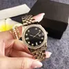 Bisel completamente de diamantes, correa de reloj para mujer en tono dorado, calendario, reloj de pulsera de cuarzo para mujer, reloj minimalista para mujer