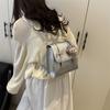 Mochila de Moda Texturizada Vintage para Mujer 2025 Nuevo Verano Casual para Viajar Diseño de Nicho Bolso Cruzado Multifuncional