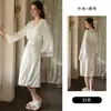 Lindo, sexy e luxuoso conjunto de camisola e roupão de veludo com fenda, amarração nas costas e bojos removíveis, estilo 7768
