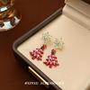 Otoño e Invierno Flores de Navidad Aretes de Árbol de Navidad Rojos 2024 Nuevo Sentido de Atmósfera de Nicho Aretes de Alto Sentido