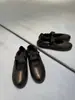 Versão em couro ~ Novos sapatos baixos Mary Jane de bico redondo macio estilo coreano com pregas discretas para mulheres