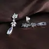 Moda Accesible Lujo Zirconia Aretes Perforados para Mujer, Exquisitos y de Gama Alta Pendientes de Clip Triángulo Gota de Agua, Pendientes de Novia