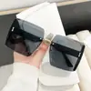 Gafas de Sol Sin Marco Estilo Nuevo 2026 para Mujer, Gafas de Sol Retro de Moda con Marco Grande de Lujo Ligero, Gafas de Sol con Sombra Antirreflejos para Fotografía Callejera de Viaje