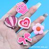 Accesorios Transfronterizos para Zapatos de Madera en Stock Serie Rosa Bolsa de Clogs de Dibujos Animados Decoración de Pulsera Accesorios Charms de Zapatos de PVC Hebillas de Zapatos