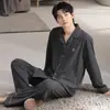 Pijama de Hombre para Otoño e Invierno, Manga Larga y Pantalón Largo, Engrosado y Cálido, Tacto de Alta Gama, Conjunto de Dos Piezas de Ropa de Casa Tallas Grandes