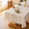 Toalha de mesa feita de algodão e linho, à prova d'água e resistente a óleo, espessa, cor lisa, design simples, toque de alta qualidade, estilo nórdico, adequada para mesas de jantar e mesas de centro