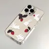 Conejo de Fresa Es Adecuado para Apple 16Promax/15/14 Pegamento Suave Lindo Funda para Teléfono Móvil Iphone13/12