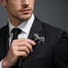 Broche de Caballo Galopante Creativo Transfronterizo Europeo y Americano Broche de Caballo del Zodiaco Nuevos Accesorios de Decoración para Ropa Broche Creativo Retro