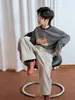 Pantalones de trabajo Aimobebe para niños, pantalones rectos de algodón lavado con retazos para niños, talla mediana a grande, con puños ajustables, pantalones largos casuales