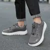 Zapatos deportivos casuales para hombre de ajuste ancho transfronterizos, zapatos de malla transpirables, zapatos de punta ancha para hombre, zapatos ligeros antideslizantes para personas mayores, en stock