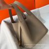 Procesando Cesta de Verduras de Estilo Nuevo Personalizado Bolso Balde de Cuero Patrón Lichi Capa Superior Piel de Vaca Simple Versátil Bolso de Mano para Mujer