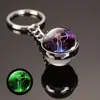 Directo del fabricante: Exquisitas llaveros del zodiaco de cristal luminoso - Géminis bola redonda de cristal, llavero de Leo