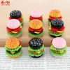 Nova Boneca de Bolo de Hambúrguer em Camadas Comida de Casa de Bonecas Brinquedo Cola de Creme DIY Acessórios de Resina Pingente Decoração Ornamento