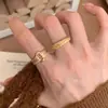 Super Indústria Pesada Luxo Leve vintage Anel de Fio Dourado Escovado Design Ins Retro de Alta Qualidade Exquisito Anel Aberto para Dedo
