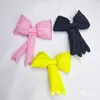 Colgador de horquilla con forma de lazo de golondrina relleno de algodón, Accesorios para el cabello, Bolsos, Zapatos, Accesorios de ropa, Accesorios de lazo