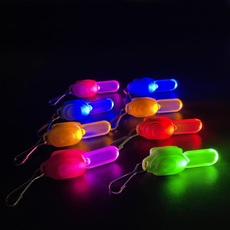 外贸新货源LED发光拉链灯户外骑行背包灯创意小礼品发光拉链扣灯.jpg