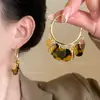 Brincos de Franja Leopardados em Formato de C Exagerado da Moda para Mulheres, Luxo Acessível e Brincos Franceses de Alta Qualidade, Brincos de Design Exclusivo