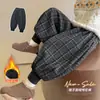 Pantalones de harén cálidos a cuadros forrados de forro polar para niñas estilo coreano, nueva colección otoño/invierno 2026, pantalones largos gruesos y elegantes para niñas pequeñas
