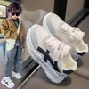 Sapatos Versáteis para Meninas, Novos Modelos de Primavera, Tênis Esportivos Infantis, Tênis da Moda para Meninas, Tênis Estilo "Dad Shoes" para Crianças Maiores, Tênis Tendência Forrest Gump