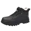 Novos sapatos masculinos de inverno em algodão e couro com forro de veludo, cano médio, sapatos de algodão casuais masculinos, antiderrapantes, quentes, botas Martin, sola macia, botas de neve