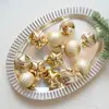 Novos enfeites de Natal de vidro transfronteiriços, apresentando formas únicas, designs listrados, estrelas de cinco pontas e bolas em formato de cebola, um conjunto para decorar árvores de Natal