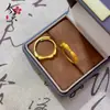 Anel Dourado Estilo Loja de Ouro Areia Dourada Flor Antiga Design de Nicho Anel Luz Luxo Moda Aberto Versátil Joia