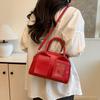 Bolso Boston de mano para mujer, bonito bolso de hombro informal de moda de invierno 2024, bolso cruzado combinable para ir al trabajo.