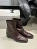 2026 Botas de Cuña de Suela Gruesa Punta Cuadrada Elásticas Ajustadas Botas de Estilo Nuevo Cremallera Trasera Tacón Alto Botas Cortas Botas Individuales para Viajar Negro