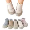 Sapatos de Bebê, Sapatos para Recém-Nascidos, Sapatos e Meias para Chão Estilo Primavera e Outono, Sapatos Pré-Caminhada Antiderrapantes, Solado Macio, Sapatos Meia Resistentes ao Desgaste para Bebês de 1 a 3 Anos