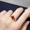 Anillo de granate rojo natural, finamente elaborado con plata 925, inclusiones impecables, color de fuego súper brillante, piedra principal de 6*6 mm