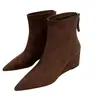 Botines de Tacón Cuña Puntiagudos Serie Suede Marrón de 4cm/7cm para Mujer Cremallera Trasera Botas Adelgazantes Muestran Piernas Delgadas Botines de Tobillo para Mujer Otoño/Invierno