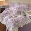 Juego de cama romántico de cuatro piezas estilo francés bordado de terciopelo de leche, engrosado, cálido, antiestático, con funda de edredón de encaje estilo coreano