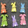 En stock, nuevo conejo de Pascua colorido transfronterizo, artesanía de madera, decoración colgante para mesa con cuerda de cáñamo