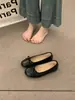 Sapatilhas estilo francês com laço delicado, sapatos de verão 2026 em couro macio marrom vintage com bico redondo, adequados para combinar com saias longas, sapatos femininos artísticos