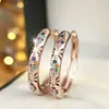 Pendientes Huecos de Moda de Lujo Ligero con Baño de Cobre y Oro y Circonitas de Colores para Mujer, Pendientes Personalizados con un Toque de Alta Gama, Más Vendidos Transfronterizos