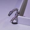 Anillo de Explosiones Europeo y Americano Anillo de Uña Clásico Versátil Anillo que Conserva el Color Juego de Joyería con Circonita Microincrustada Joyería de Oriente Medio
