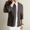 Cárdigan de punto de color liso estilo coreano Yingao para hombre, chaqueta de punto básica sencilla y casual de corte ajustado para hombre.