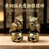 Estátua de coruja de latão em pé com caveira, best-seller transfronteiriço, decoração de casa antiga sólida, ornamento de animal para animais de estimação de chá