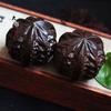 Fabricante Venta al por Mayor Adornos de Madera de Agar Vietnamita Cuero Negro Piezas de Mango Talladas en Madera Artesanías Venta al por Mayor