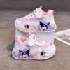 Tênis Esportivo Infantil 2026 Primavera Novo Estilo Sapatos Casuais para Meninas Tênis Esportivo Infantil Sapatos de Desenho Animado para Meninas