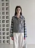 Colete de tricô redondo com flores tridimensionais estilo francês doce para mulheres, peça externa para outono e inverno, top colete de tricô para o dia a dia inspirado em Chanel