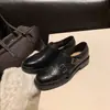 Sapatos estilo Brogue com fivela dupla e detalhes esculpidos para mulheres, couro genuíno, salto grosso, sola grossa, estilo britânico, da mesma marca Grape Mom