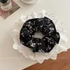 Scrunchie Patchwork de Renda Floral Estilo Coreano, Elástico de Cabelo Vintage Bicolor, Estilo Fresco e Artístico, Acessório de Cabelo Versátil para o Dia a Dia
